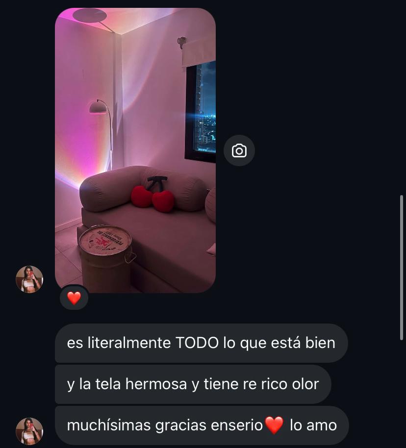 Reseña: la tela hermosa y tiene rico olor, lo amo